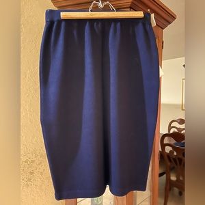 Tailored St John Wool Blend Navy Skirt